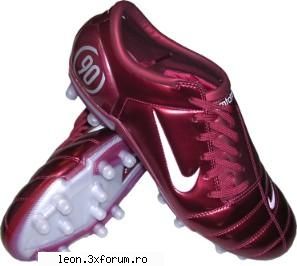 vand ghete fotbal nike total iii fg, 45,5 stare impecabila lei vechi!
